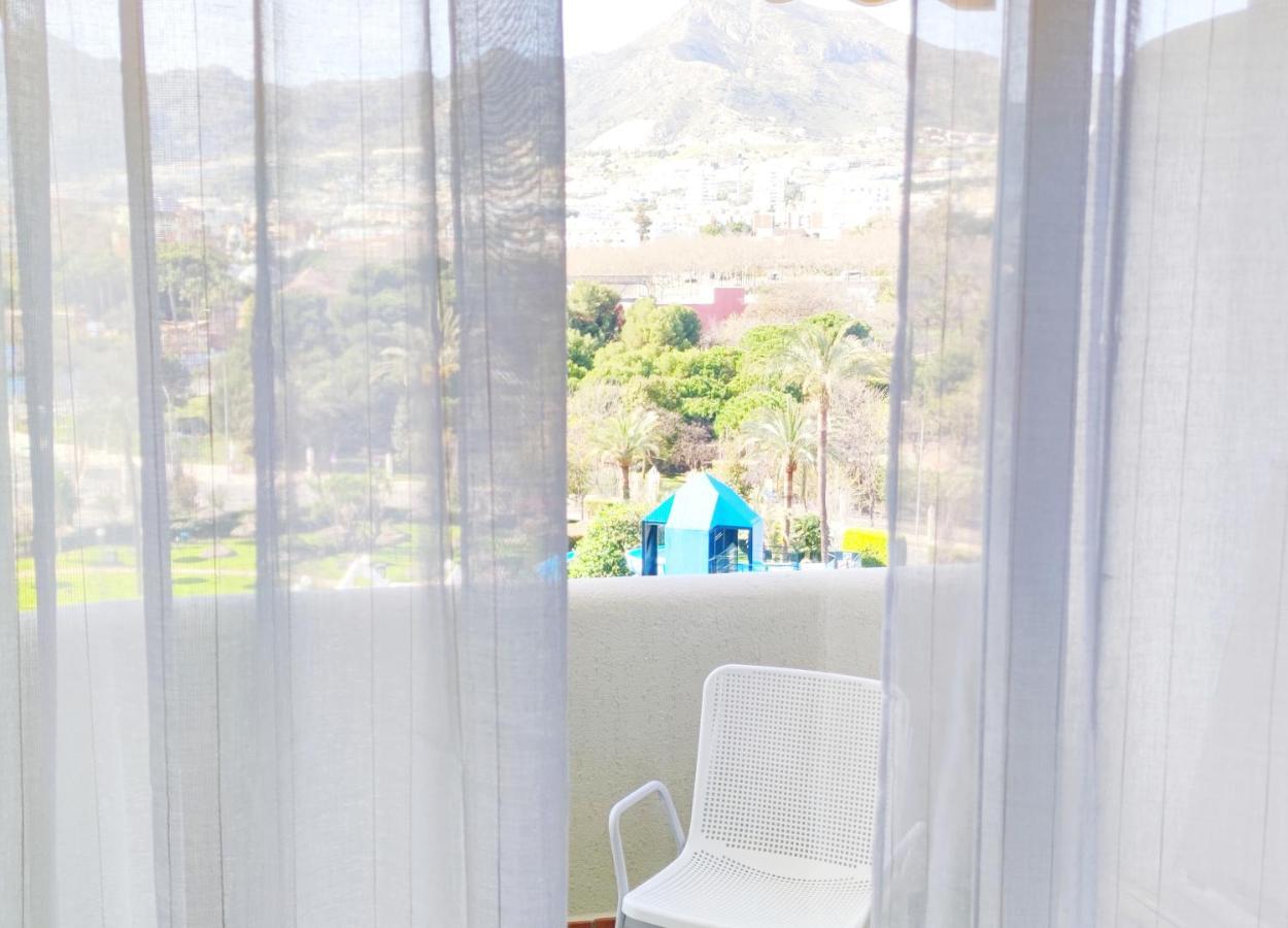 El Estudio De La Playa Benalbeach Holidays Paradise Benalmadena Exterior photo