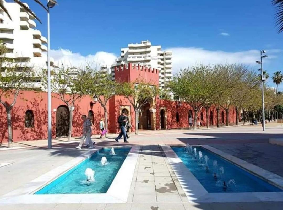 El Estudio De La Playa Benalbeach Holidays Paradise Benalmadena Exterior photo