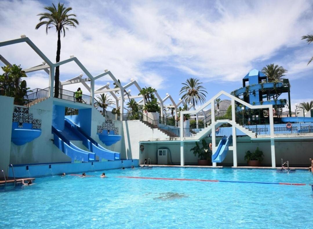 El Estudio De La Playa Benalbeach Holidays Paradise Benalmadena Exterior photo